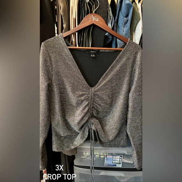 Forever 21 Crop Top - Picture 1 of 2